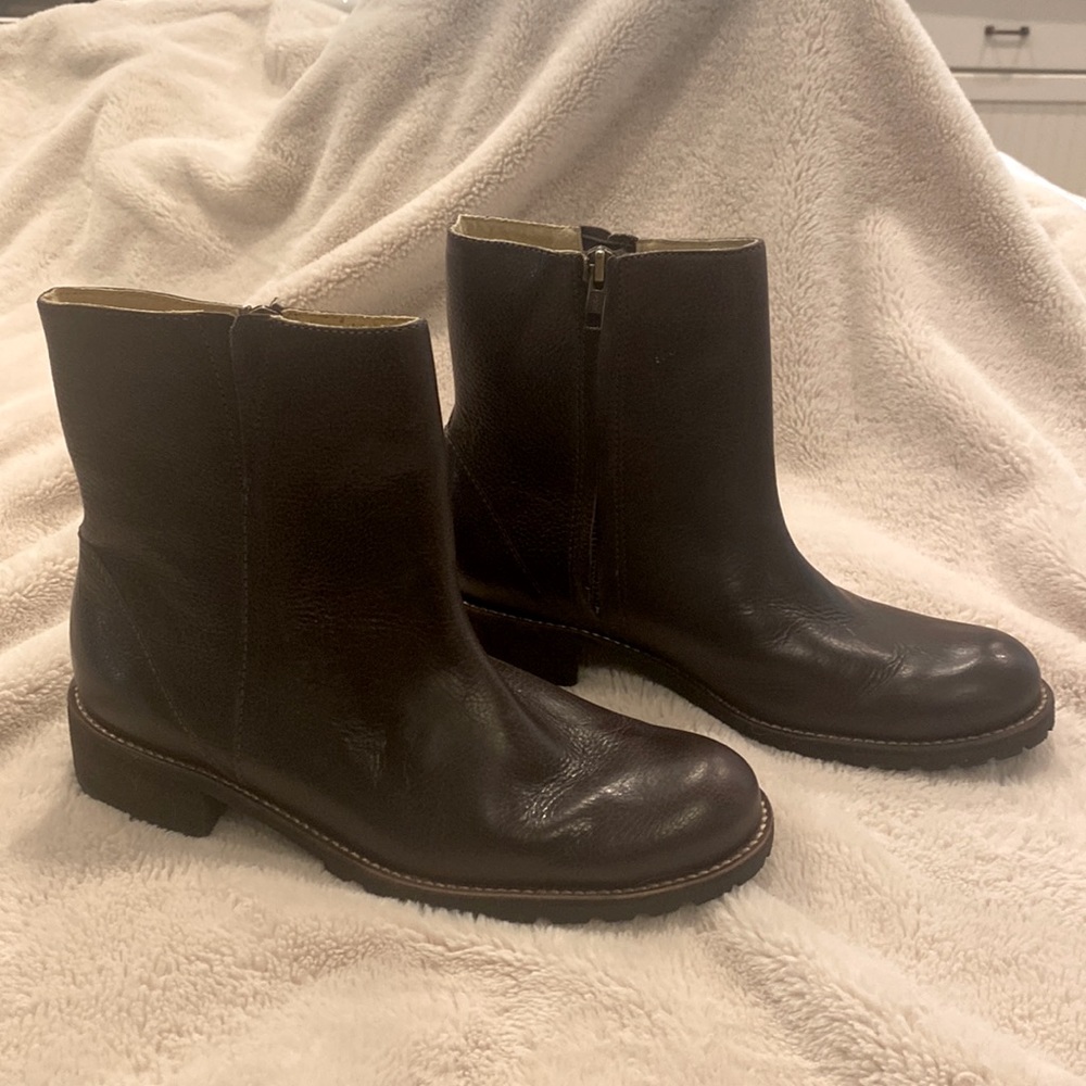 Brand new L.L. Bean leather boots, never worn!